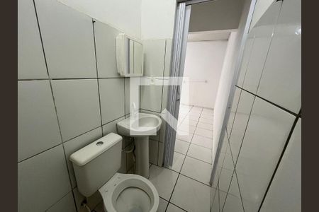 Banheiro de casa para alugar com 1 quarto, 40m² em Vila Real Santista, Hortolândia