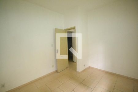 Quarto 1 de casa para alugar com 2 quartos, 55m² em Centro, Nilópolis