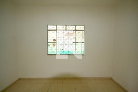 Quarto 1 de casa para alugar com 2 quartos, 55m² em Centro, Nilópolis