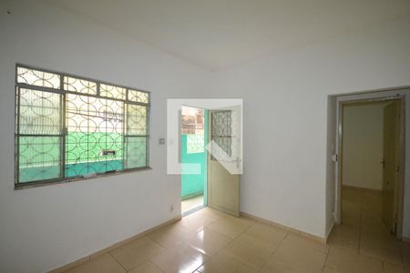 Sala de casa para alugar com 2 quartos, 55m² em Centro, Nilópolis