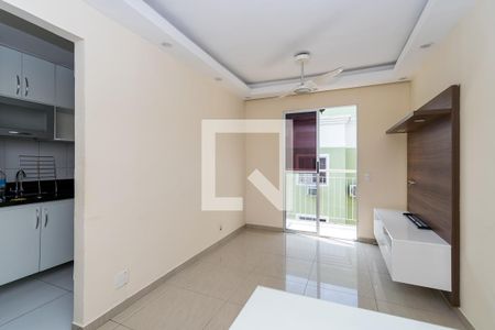 Sala de apartamento à venda com 2 quartos, 48m² em Irajá, Rio de Janeiro