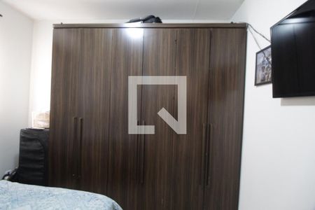 Quarto 1 de apartamento para alugar com 2 quartos, 46m² em Shopping Park, Uberlândia