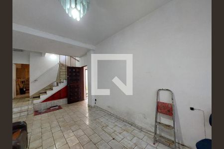 Sala de casa à venda com 3 quartos, 200m² em Socorro, São Paulo