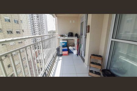 Varanda de apartamento para alugar com 2 quartos, 50m² em Jardim Roberto, Osasco