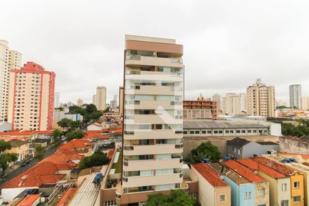 Vista Quarto 1 de apartamento à venda com 2 quartos, 56m² em Vila Bertioga, São Paulo