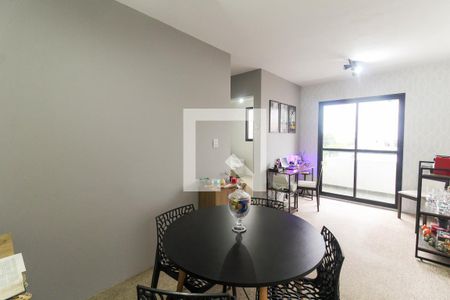 Sala de apartamento à venda com 2 quartos, 56m² em Vila Bertioga, São Paulo