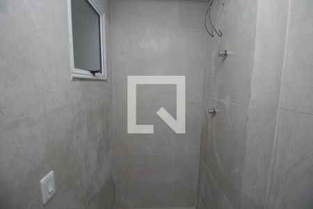 Banheiro de apartamento para alugar com 2 quartos, 40m² em Vila Esperança, São Paulo