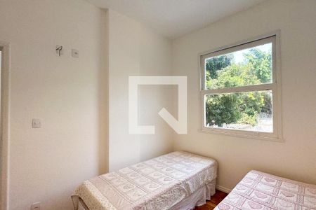 Quarto 01 de apartamento para alugar com 3 quartos, 100m² em Botafogo, Rio de Janeiro