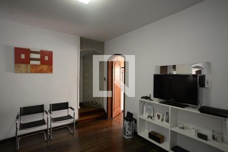 Sala de casa à venda com 3 quartos, 200m² em Vila Mariana, São Paulo