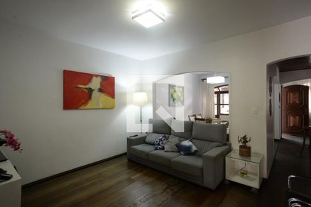 Sala de casa à venda com 3 quartos, 200m² em Vila Mariana, São Paulo