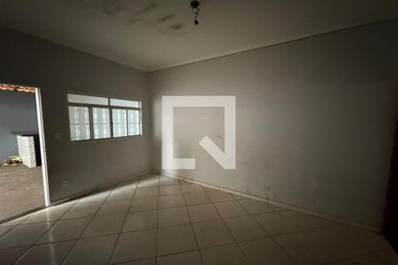 Sala de casa para alugar com 3 quartos, 115m² em Parque dos Flamboyans, Ribeirão Preto