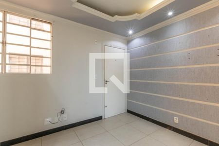 Sala de apartamento à venda com 2 quartos, 38m² em Solar do Barreiro, Belo Horizonte