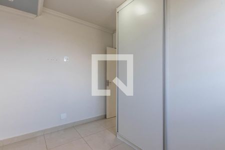 Quarto de apartamento à venda com 2 quartos, 38m² em Solar do Barreiro, Belo Horizonte