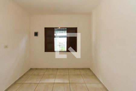 Quarto de casa para alugar com 2 quartos, 120m² em Parque Santa Madalena, São Paulo