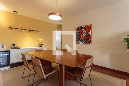 Sala jantar de apartamento à venda com 3 quartos, 151m² em Vila Nova Conceição, São Paulo