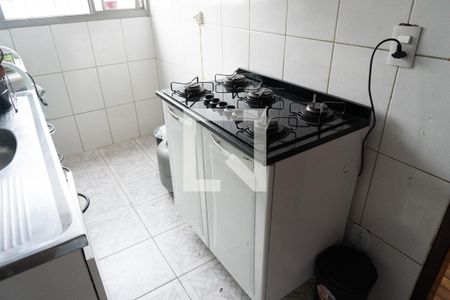 Cozinha de apartamento para alugar com 2 quartos, 50m² em Fonte Grande, Contagem