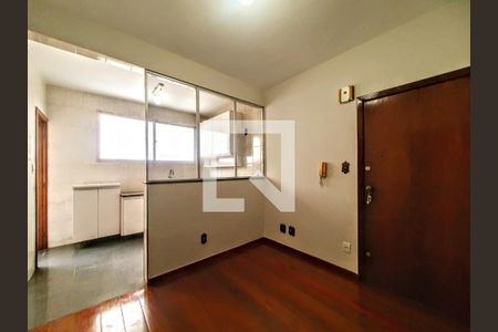 Sala de apartamento à venda com 3 quartos, 84m² em União, Belo Horizonte