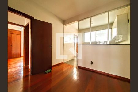 Sala de apartamento à venda com 3 quartos, 84m² em União, Belo Horizonte