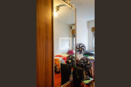 Quarto de apartamento à venda com 1 quarto, 45m² em Partenon, Porto Alegre