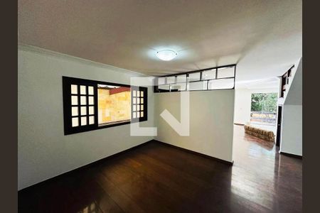 Foto 01 de casa à venda com 4 quartos, 340m² em Jardim Londrina, São Paulo