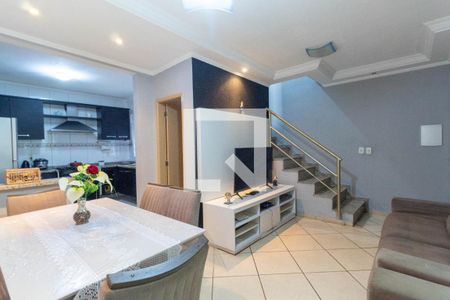 Sala de casa de condomínio à venda com 3 quartos, 82m² em Vila Ré, São Paulo