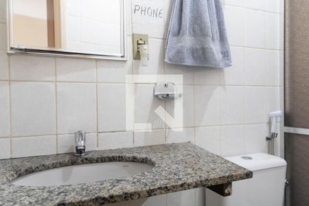 Banheiro da Suíte de apartamento para alugar com 3 quartos, 74m² em Estoril, Belo Horizonte