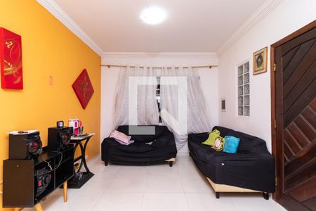 Sala de Estar de casa à venda com 3 quartos, 200m² em Vila Bandeirantes, São Paulo