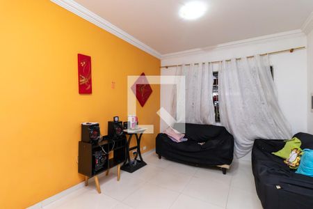 Sala de Estar de casa à venda com 3 quartos, 200m² em Vila Bandeirantes, São Paulo