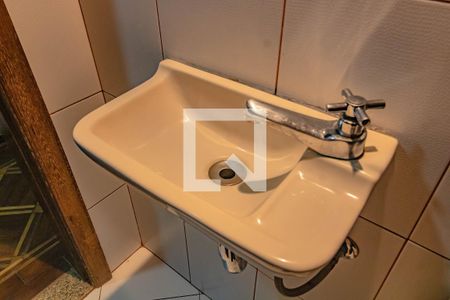 Lavabo de casa à venda com 3 quartos, 180m² em Campo Belo, São Paulo