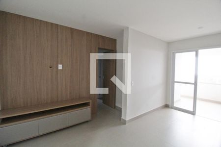 Sala de apartamento para alugar com 3 quartos, 80m² em Santa Mônica, Uberlândia