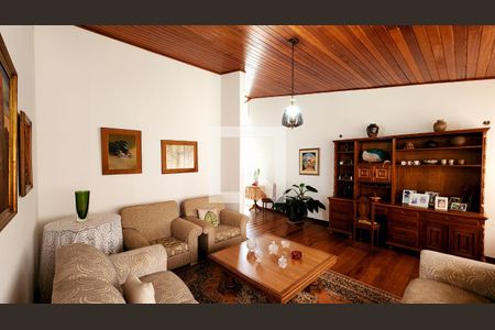 Sala de casa para alugar com 6 quartos, 540m² em Jardim Ana Maria, Jundiaí