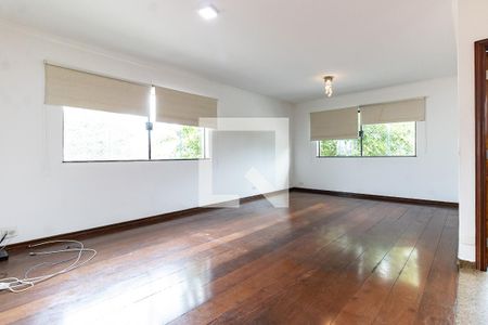 Sala de casa para alugar com 3 quartos, 299m² em Jardim da Saúde, São Paulo