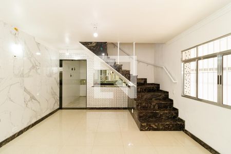 Sala de casa para alugar com 3 quartos, 156m² em Vila Medeiros, São Paulo