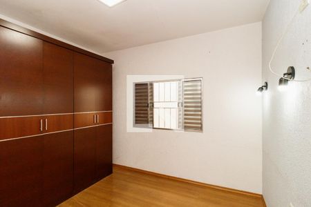 Quarto 2 de casa para alugar com 3 quartos, 156m² em Vila Medeiros, São Paulo