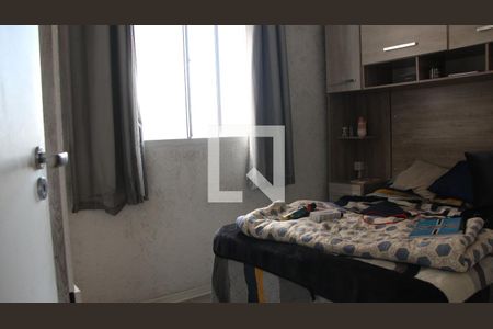 Quarto de apartamento à venda com 2 quartos, 42m² em Sarandi, Porto Alegre