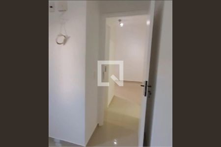 Apartamento à venda com 2 quartos, 59m² em Jardim Ester Yolanda, São Paulo