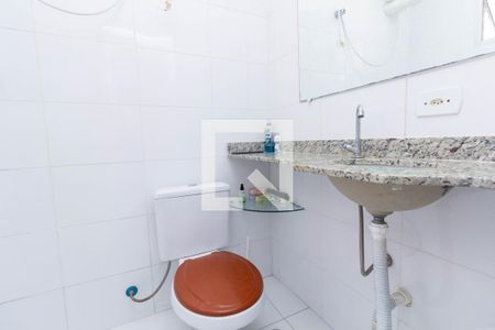 Casa à venda com 90m², 2 quartos e 1 vaga Casa à venda com 90m², 2 quartos e 1 vagaBanheiro da suíte 2