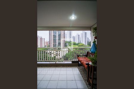 Varanda Sala de apartamento à venda com 3 quartos, 118m² em Jardim Lar Sao Paulo, São Paulo