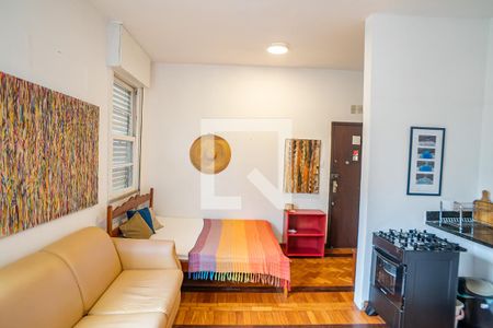 Sala de apartamento à venda com 2 quartos, 80m² em Laranjeiras, Rio de Janeiro