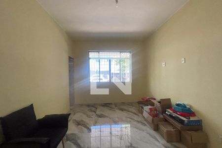 Quarto de casa para alugar com 3 quartos, 175m² em Jardim Vinte E Cinco de Agosto, Duque de Caxias