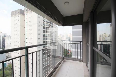 Varanda  de kitnet/studio à venda com 1 quarto, 25m² em Indianópolis, São Paulo