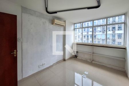 Quarto de kitnet/studio à venda com 1 quarto, 34m² em Centro, Niterói