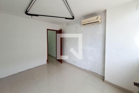 Quarto de kitnet/studio à venda com 1 quarto, 34m² em Centro, Niterói