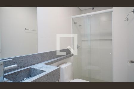 Banheiro  de kitnet/studio para alugar com 1 quarto, 50m² em Trindade, Florianópolis