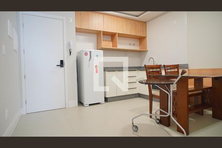 Sala _cozinha  de kitnet/studio para alugar com 1 quarto, 50m² em Trindade, Florianópolis