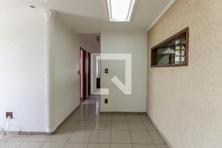 Sala de apartamento para alugar com 3 quartos, 67m² em Jardim Itapemirim, São Paulo