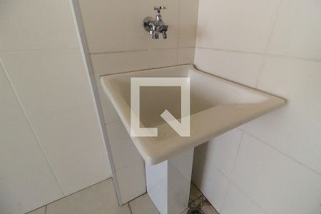 Sala/Cozinha de apartamento para alugar com 2 quartos, 38m² em Vila Nova Curuca, São Paulo