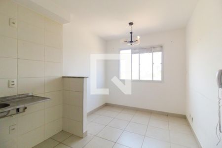 Sala/Cozinha de apartamento para alugar com 2 quartos, 38m² em Vila Nova Curuca, São Paulo