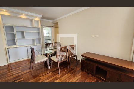 Detalhe Sala de apartamento para alugar com 3 quartos, 120m² em Gonzaga, Santos