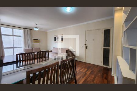 Sala de apartamento para alugar com 3 quartos, 120m² em Gonzaga, Santos